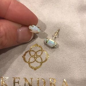 Kendra Scott Jillian Stud Earring